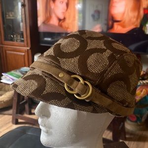 Coach Retro Newsboy Hat/Cap M/L- lightweight